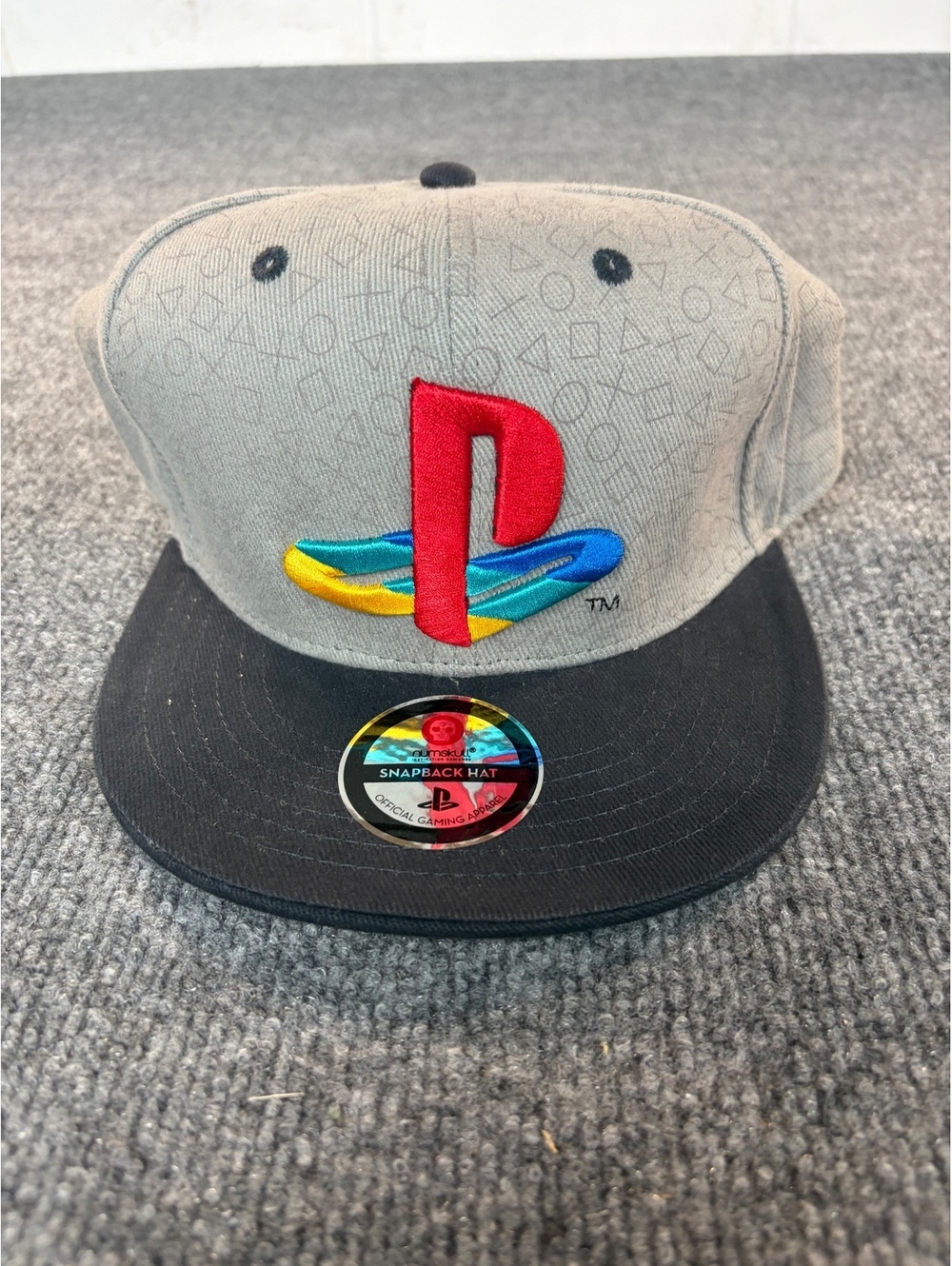 Rare Numskull PlayStation SnapBack Hat Grey All Over Print Rainbow Logo NWT